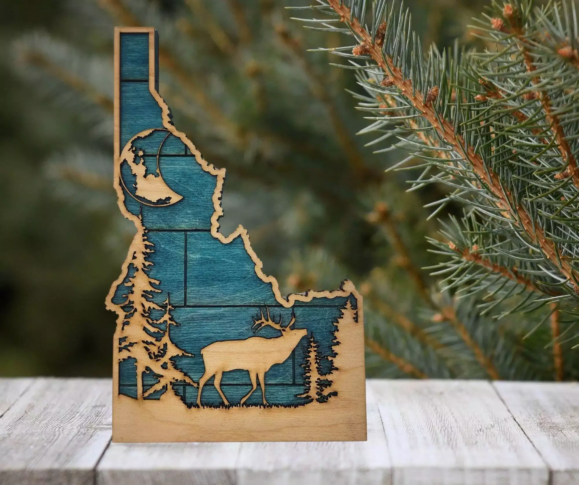Idaho Sign - Rustic Home Decor with Forest Scene, Perfect Gift for Idaho Lovers & Nature Enthusiasts - Turquoise Planked Stain