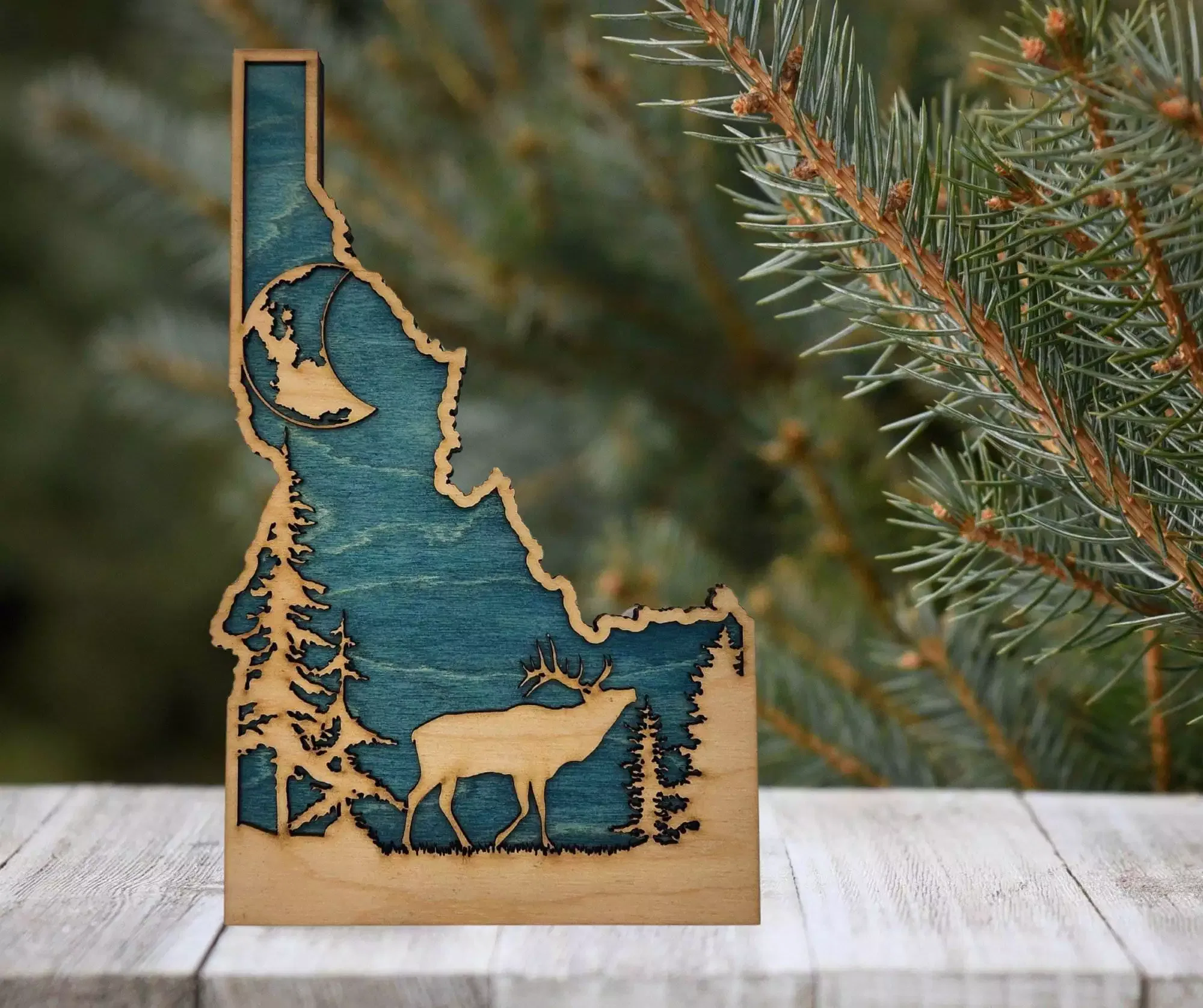 Idaho Sign - Rustic Home Decor with Forest Scene, Perfect Gift for Idaho Lovers & Nature Enthusiasts - Turquoise Stain