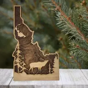 Idaho Sign – Rustic Home Decor with Forest Scene, Perfect Gift for Idaho Lovers & Nature Enthusiasts – Walnut Stain