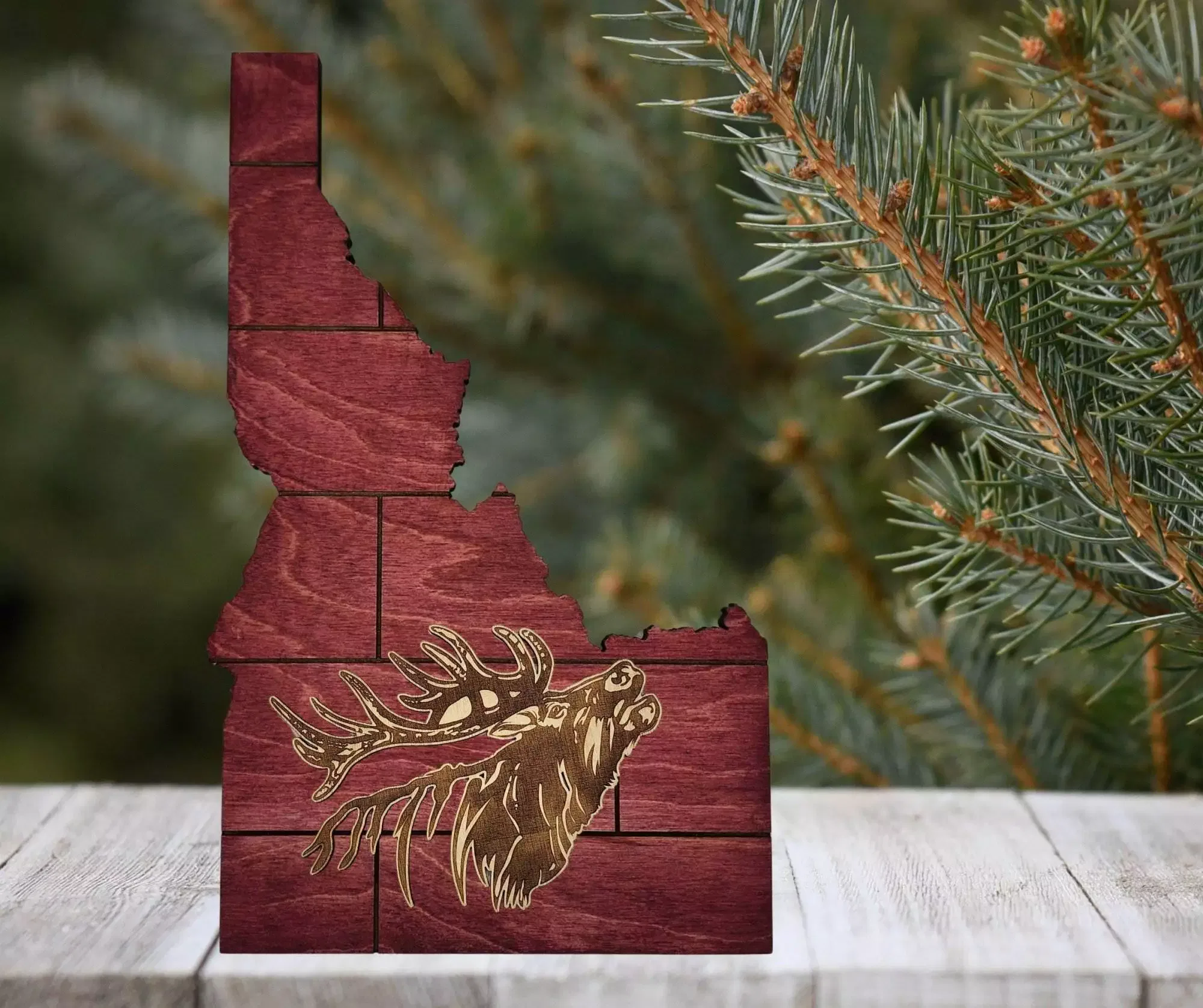 Idaho Sign - Rustic Home Decor with Elk Head, Perfect Gift for Idaho Lovers & Nature Enthusiasts - Red Plank Stain