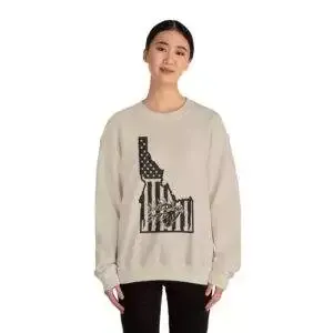 Idaho Distressed Flag Elk Head Sweatshirt, Idaho Flag Hoodie, Idaho Elk Crewneck, Idaho Souvenir Jumper, Idaho Wildlife Shirt