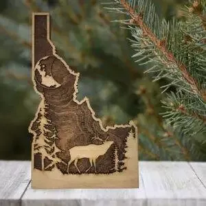 Idaho Sign – Rustic Home Decor with Forest Scene, Perfect Gift for Idaho Lovers & Nature Enthusiasts – Walnut Stain